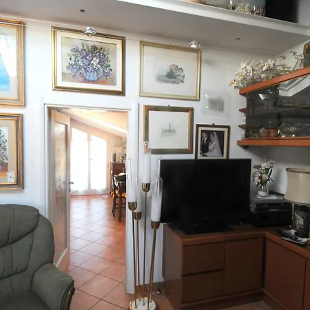 Buian's - Rilassante Tra Le Colline Toscane Apartmán *